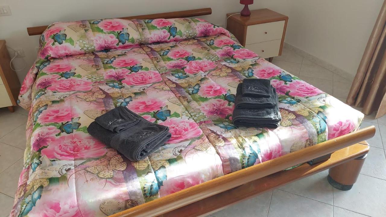 Casa Giorgia Cagliari Camera Dış mekan fotoğraf